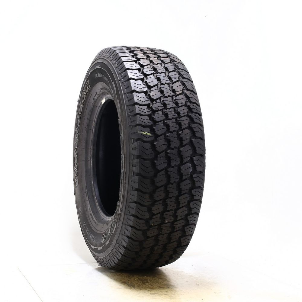 Driven Once 265/70R16 Goodyear Wrangler ArmorTrac 111T - 13.5/32 - Image 1