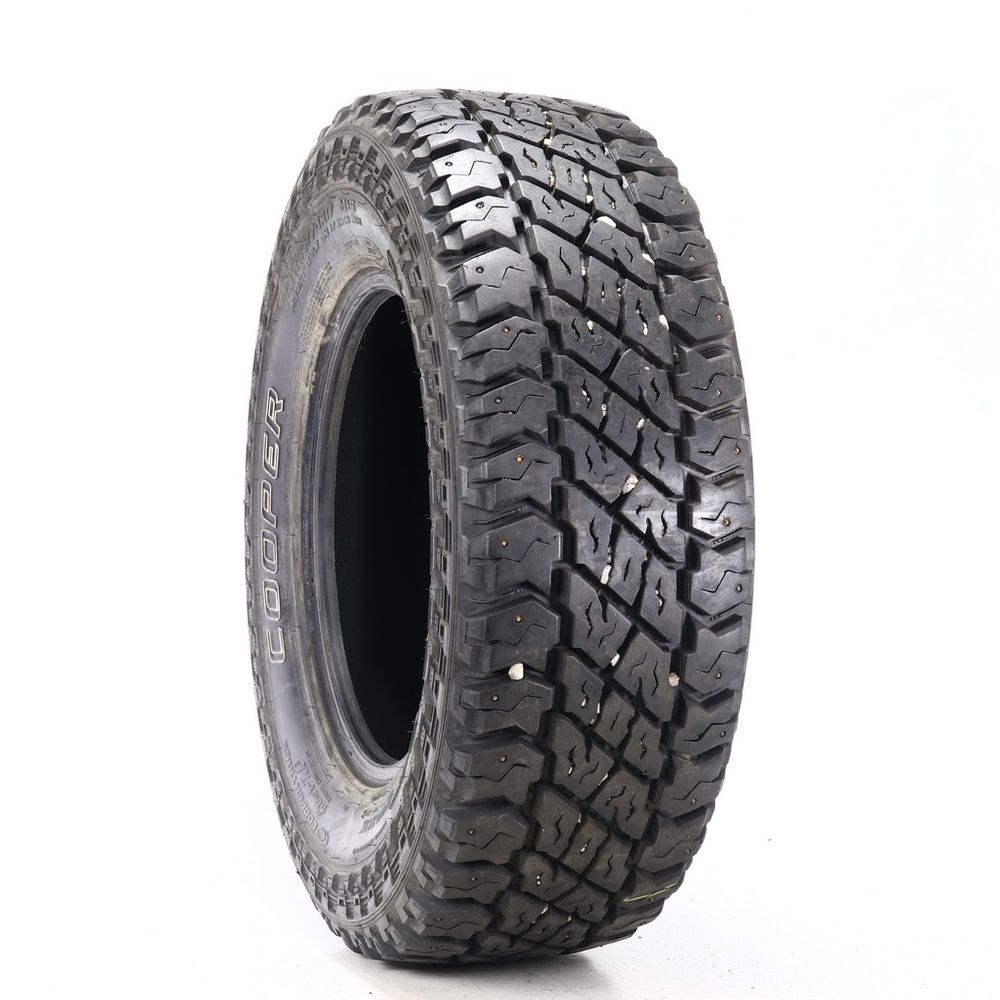 Used LT 265/70R17 Cooper Discoverer S/T Maxx Studded 121/118Q - 15/32 - Image 1