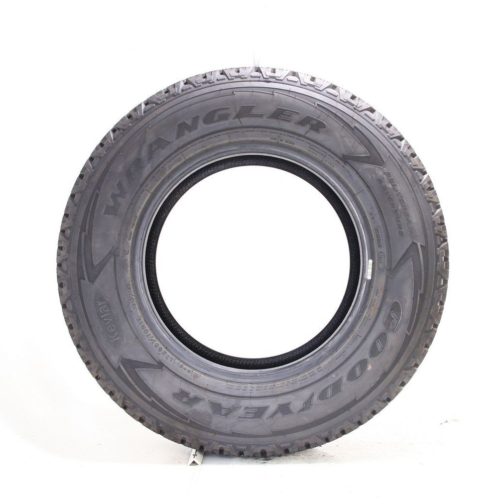 Set of (2) Used LT 265/70R17 Goodyear Wrangler All-Terrain Adventure Kevlar 121/118S E - 13-13.5/32 - Image 3
