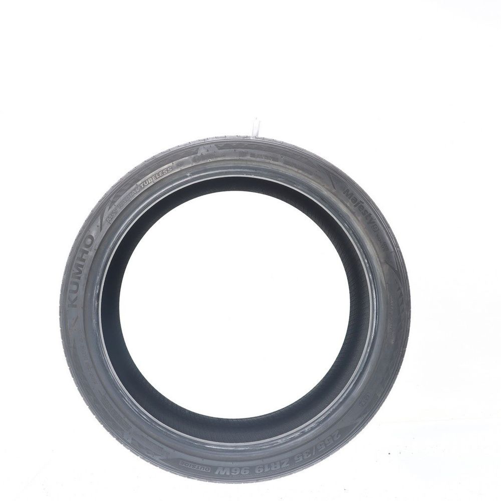 Used 255/35ZR19 Kumho Majesty 9 Solus TA91 96W - 7/32 - Image 3