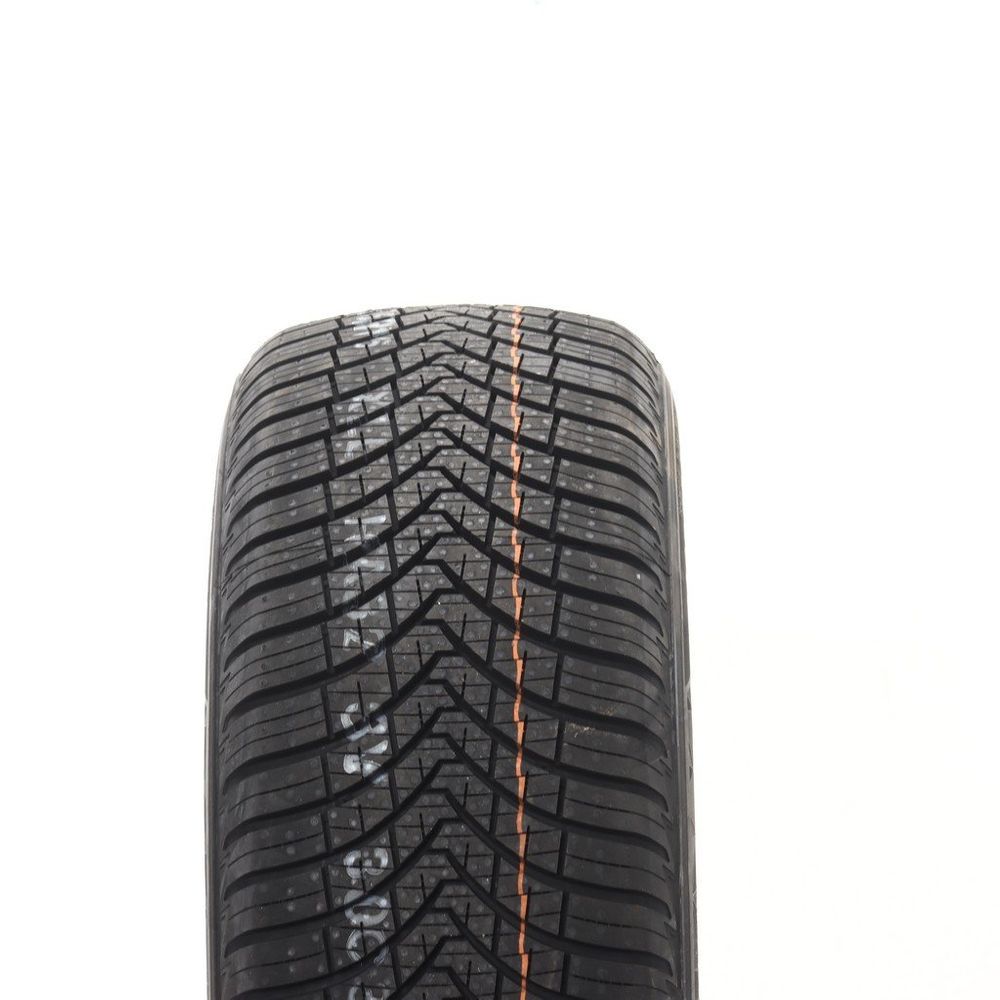 New 195/55R16 Kumho Solus 4S HA32 91V - Image 2