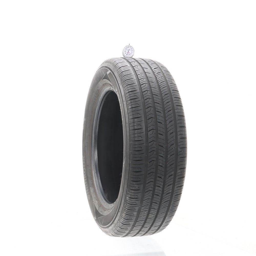 Set of (2) Used 235/60R18 Hankook Kinergy PT 107V - 7-7.5/32 - Image 4