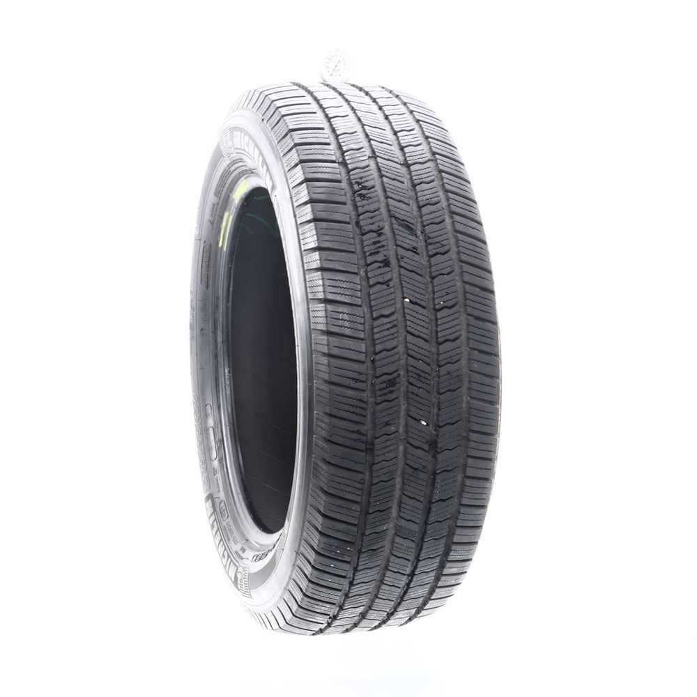 Set of (2) Used 275/55R20 Michelin Defender LTX M/S 113T - 7.5-8/32 - Image 4