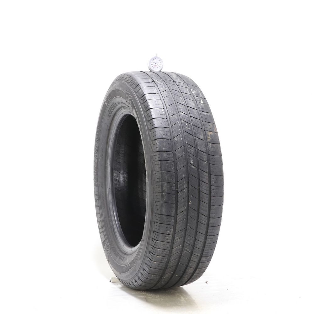 Used 225/65R17 Michelin Defender T+H 102H - 4.5/32 - Image 1