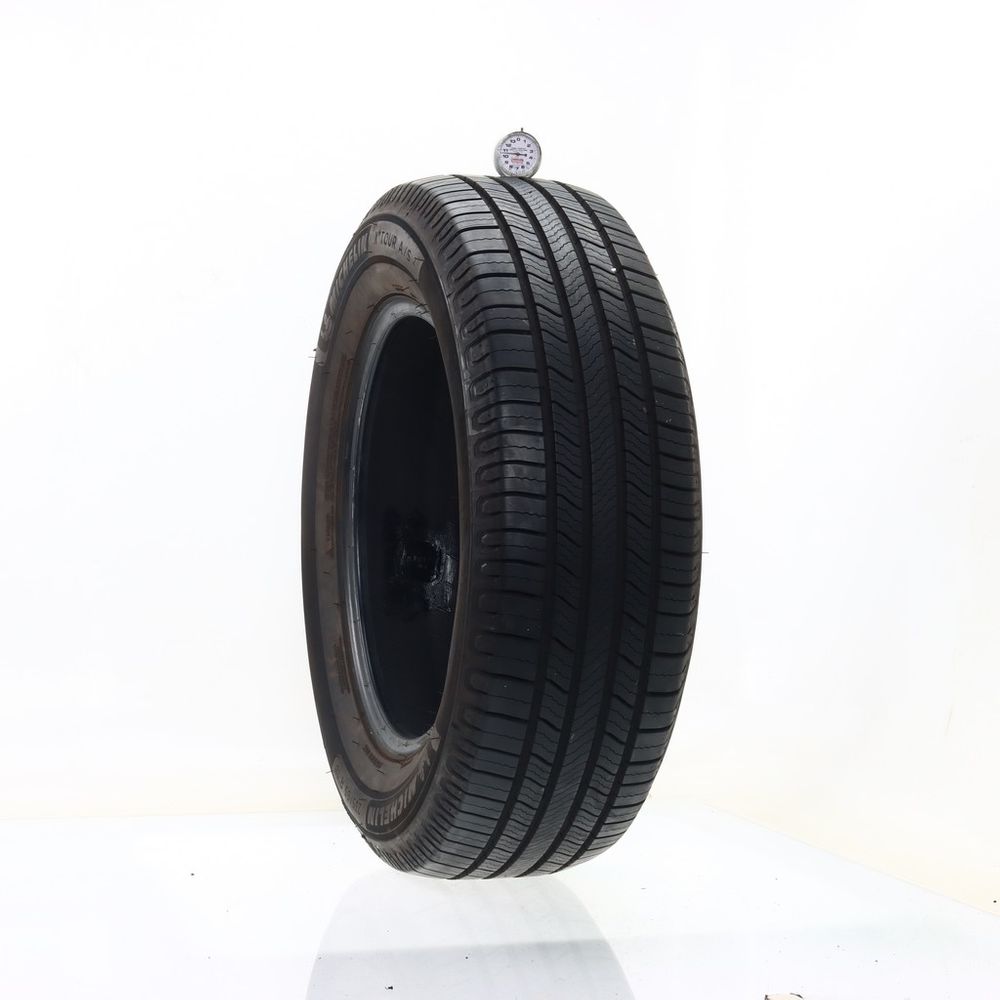 Set of (2) Used 235/65R18 Michelin X Tour A/S 2 106H - 9-10.5/32 - Image 4