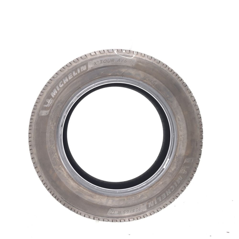 Set of (4) Used 225/65R17 Michelin X Tour A/S 2 102H - 7.5-9/32 - Image 9
