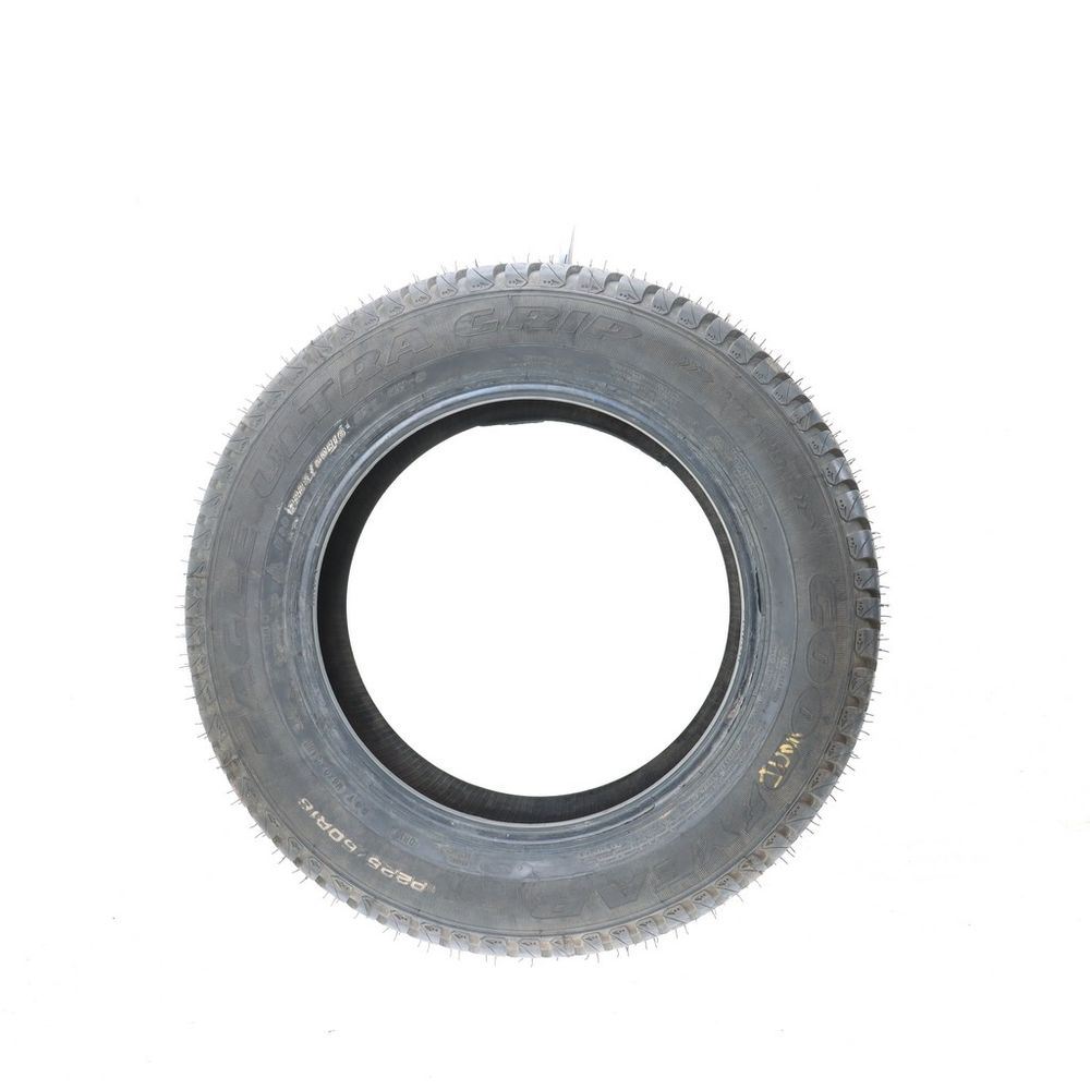 Used 225/60R16 Goodyear Eagle Ultra Grip GW2 97V - 11.5/32 - Image 3