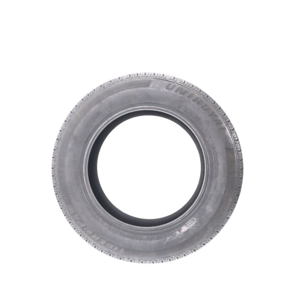 Set of (2) New 225/60R16 Uniroyal Tiger Paw Touring A/S 98V - Image 3