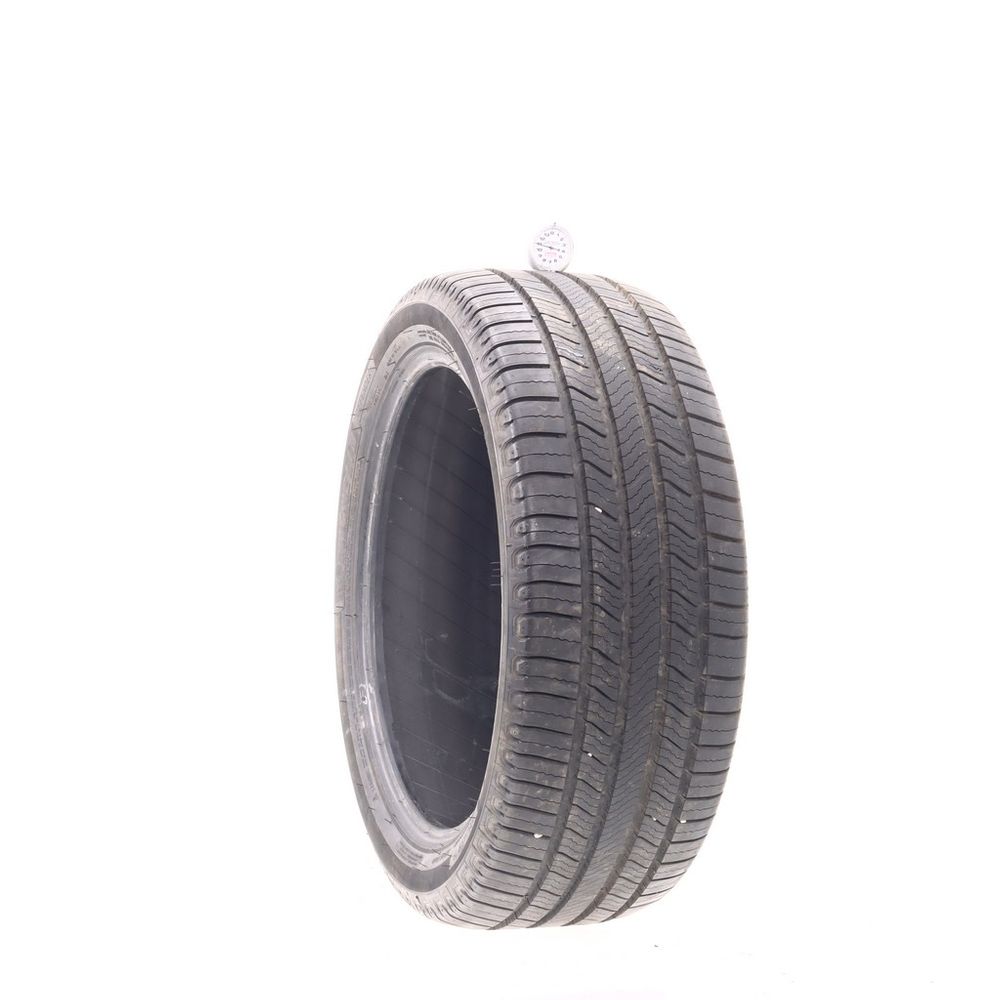 Used 235/45R19 Michelin Defender 2 99H - 10.5/32 - Image 1