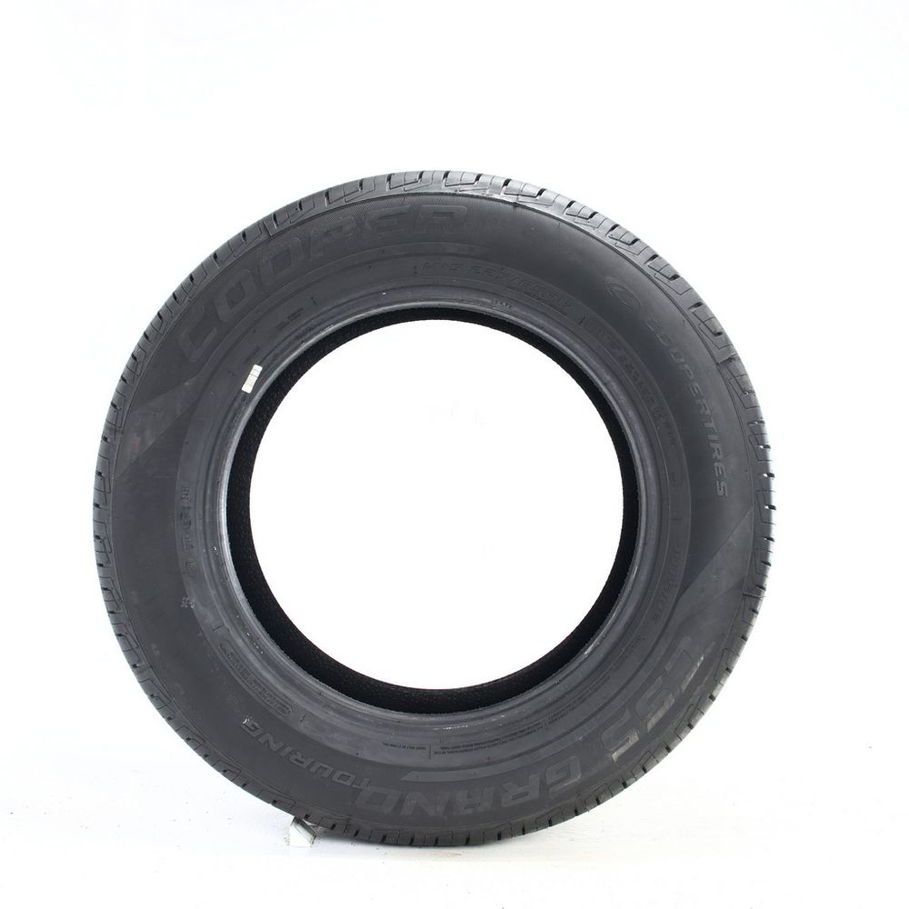New 225/65R17 Cooper CS5 Grand Touring 102T - 11/32 - Image 3