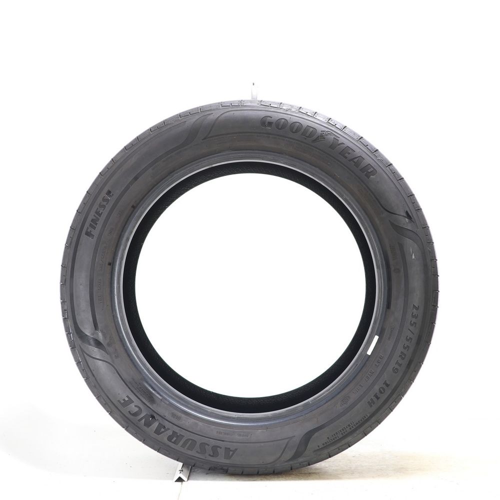 Set of (4) Used 235/55R19 Goodyear Assurance Finesse 101H - 5-6.5/32 - Image 4