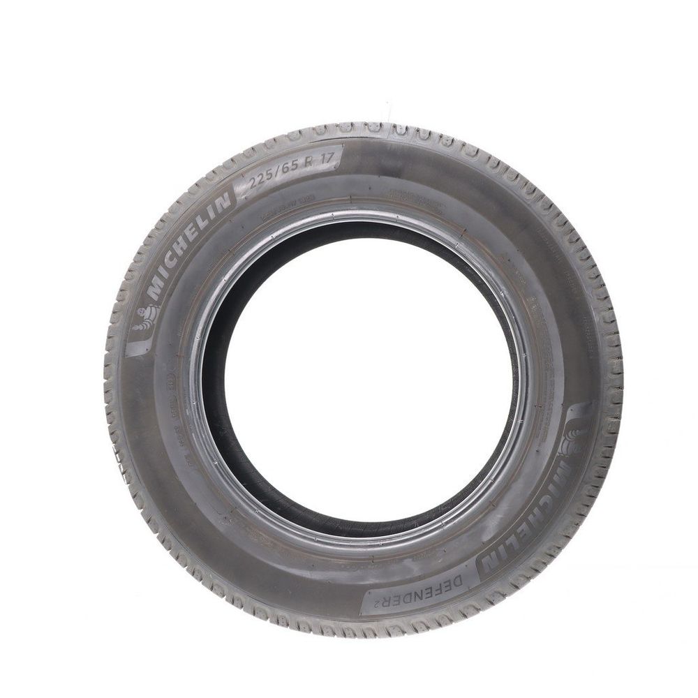 Set of (4) Used 225/65R17 Michelin Defender 2 102H - 8-9.5/32 - Image 9