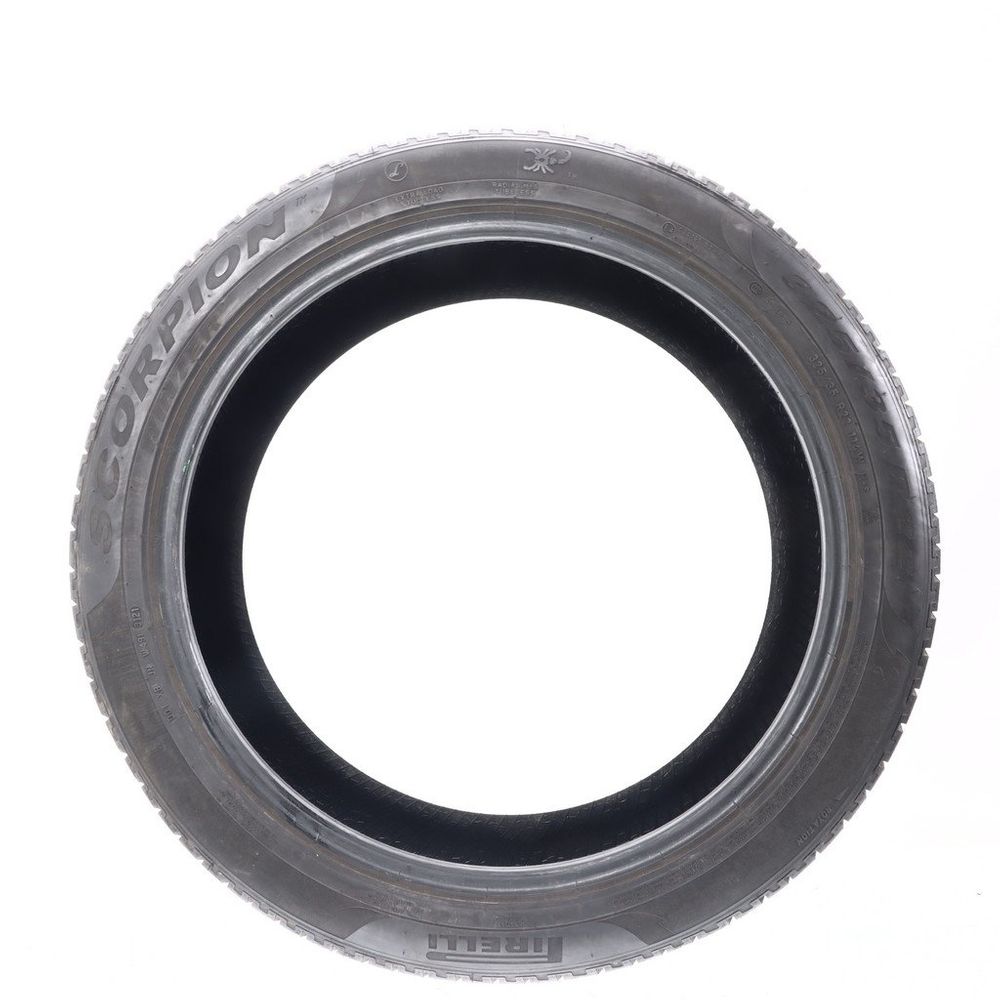 Used 325/35R22 Pirelli Scorpion Winter J 114W - 6.5/32 - Image 3