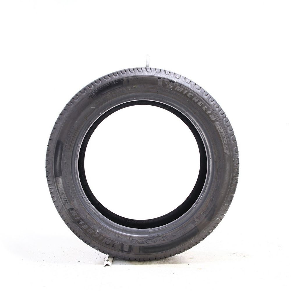 Set of (4) Used 225/50R17 Michelin Defender 2 98H - 9.5-10/32 - Image 3