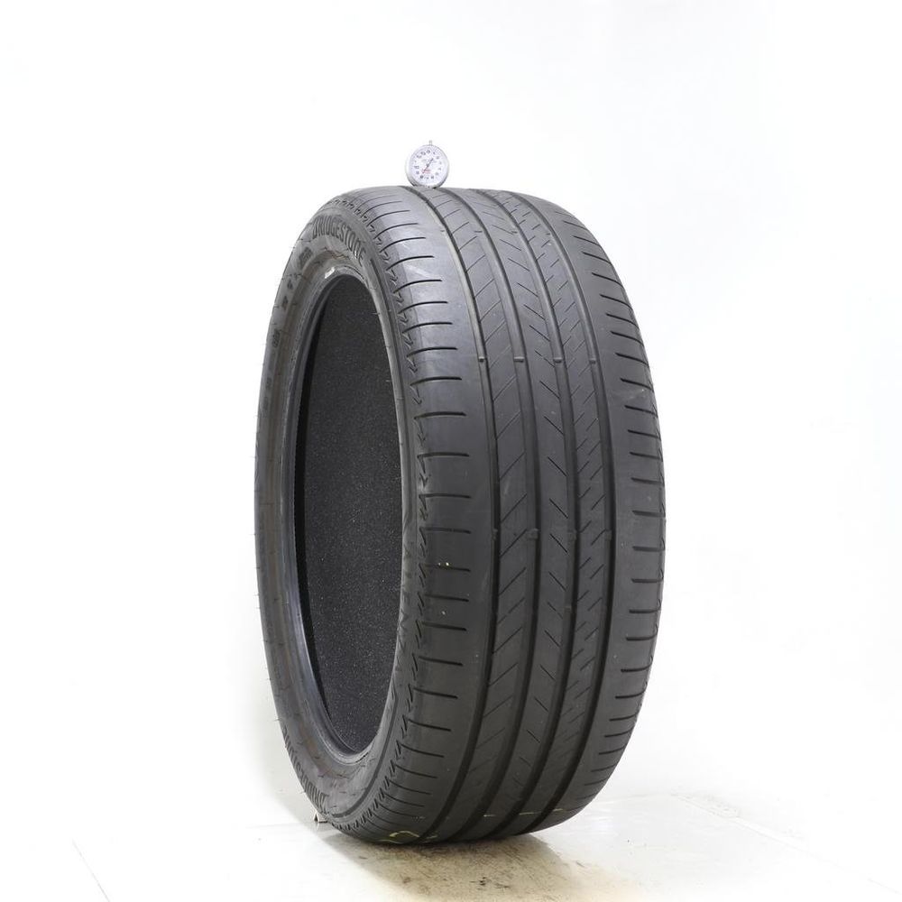 Set of (2) Used 275/40R22 Bridgestone Alenza 001 B-silent 107Y - 8/32 - Image 1
