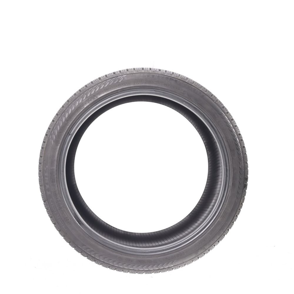 Used 235/40R19 Nokian Hakkapeliitta R5 96T - 10/32 - Image 3