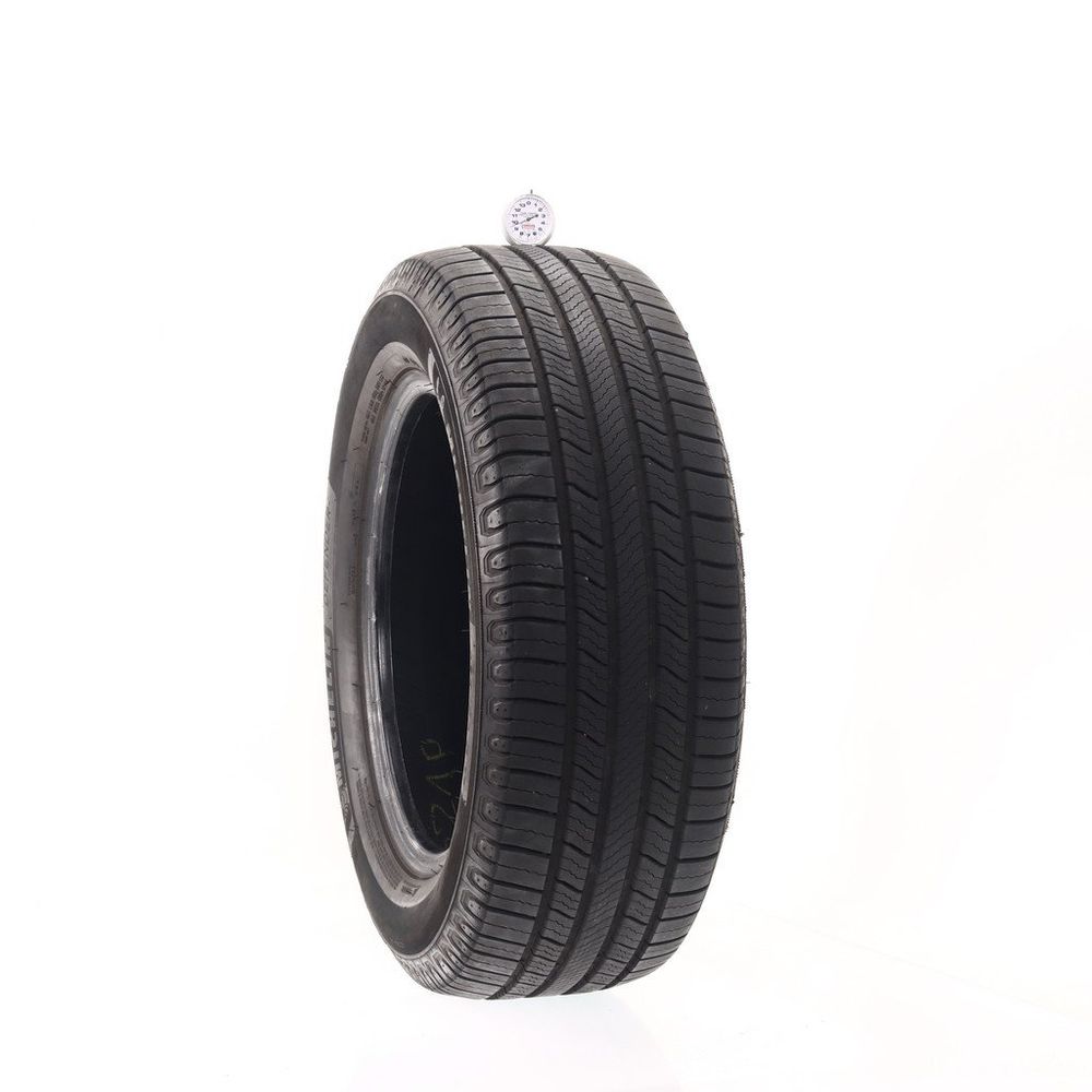 Used 235/60R17 Michelin Defender 2 102H - 9.5/32 - Image 1