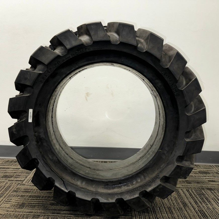 New 33X12-20 Advance Solid Skid Steer 1N/A - 30/32 - Image 3