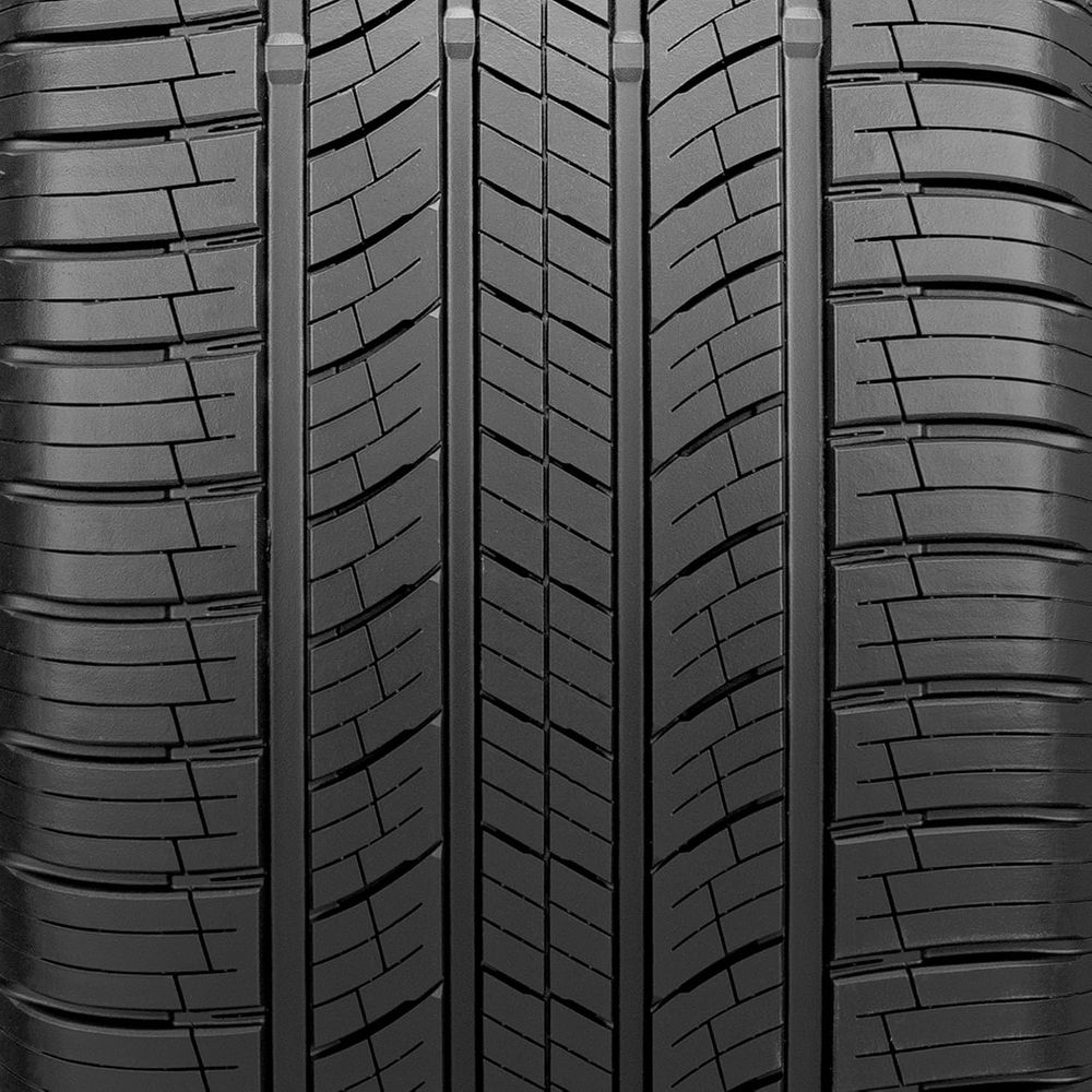 New 225/60R18 Nexen Roadian GTX 104H - Image 2
