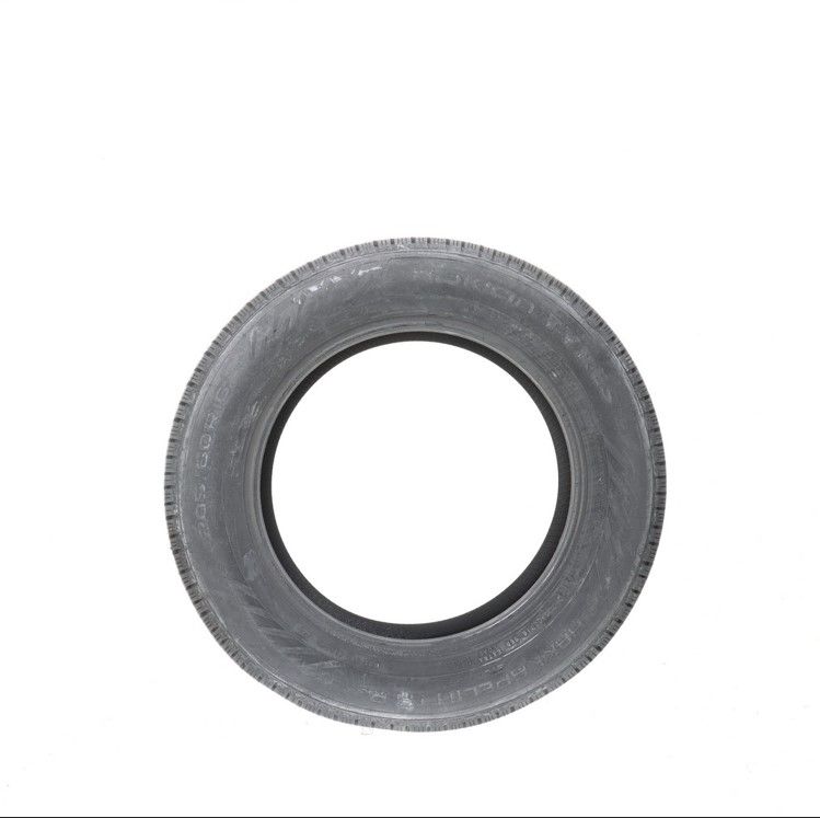 Set of (4) New 205/60R16 Nokian Hakkapeliitta R5 96R - Image 3