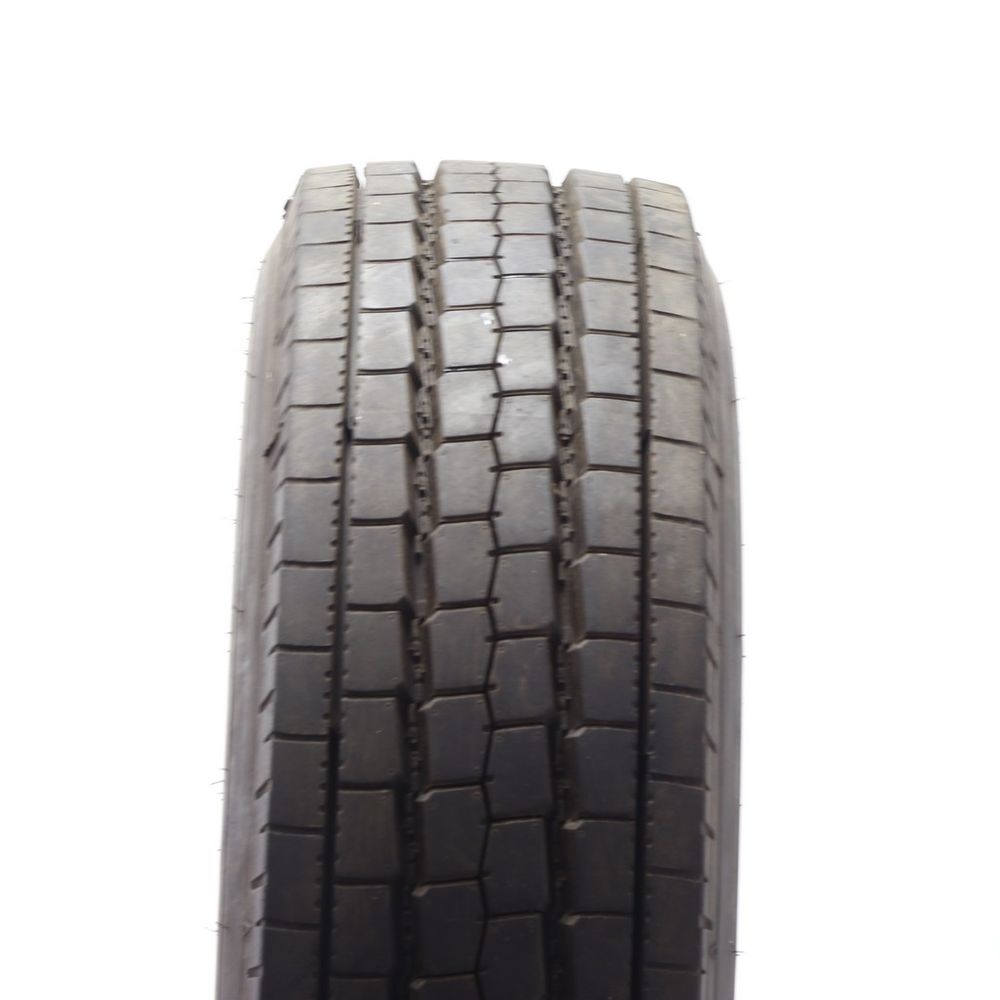 Used 225/70R19.5 Goodyear Unisteel G647 RSS 1N/A - 14/32 - Image 2