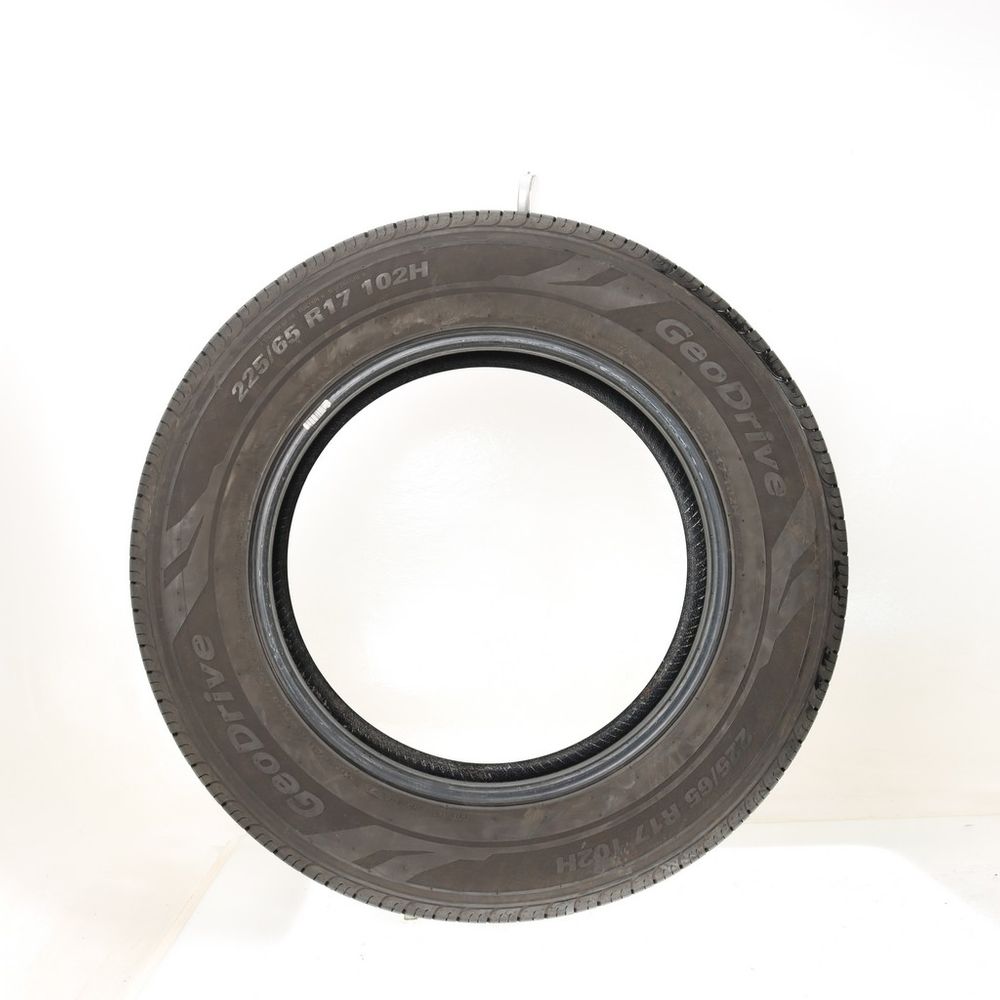 Used 225/65R17 GeoDrive KH16 102H - 9.5/32 - Image 3