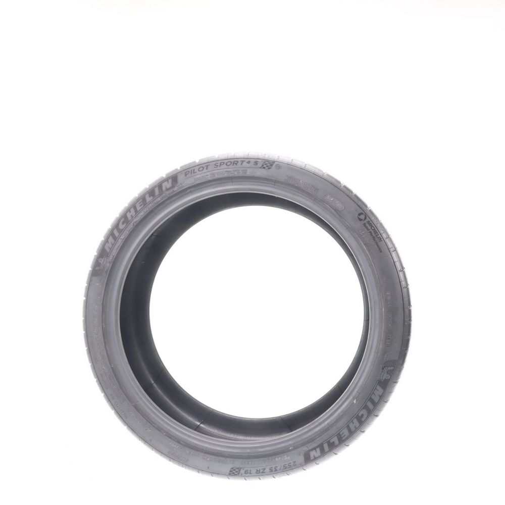 New 255/35ZR19 Michelin Pilot Sport 4 S MO1 96Y - Image 3