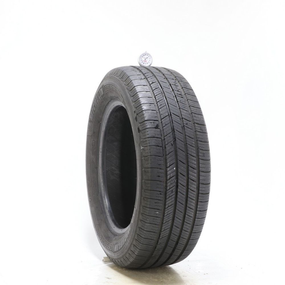 Set of (2) Used 235/60R17 Michelin Defender T+H 102H - 7.5-9/32 - Image 4
