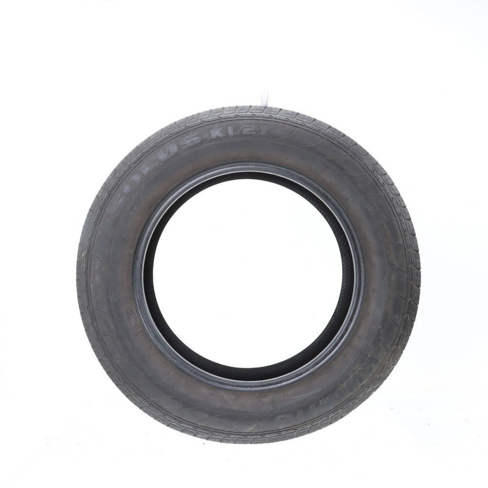 Set of (4) Used 235/65R17 Kumho Solus KL21 103T - 7-8/32 - Image 3