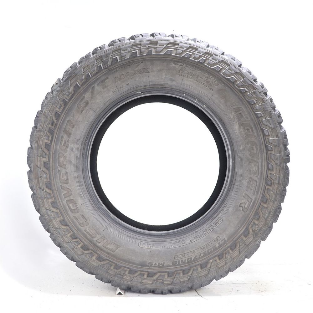 Used LT 305/70R18 Cooper Discoverer S/T Maxx 126/123Q E - 7.5/32 - Image 3