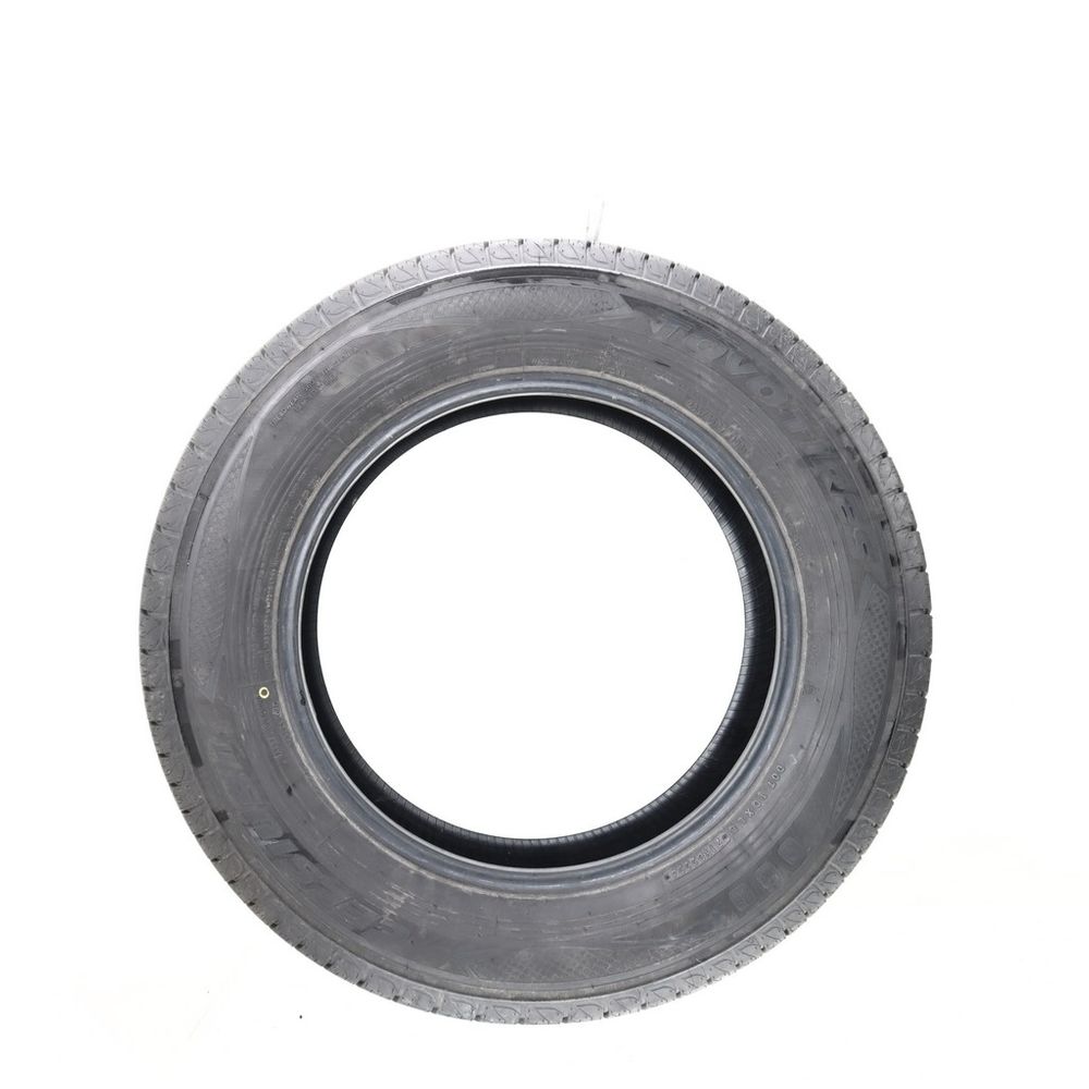 Used 235/65R17 Toyo Celsius II 108V - 9.5/32 - Image 3