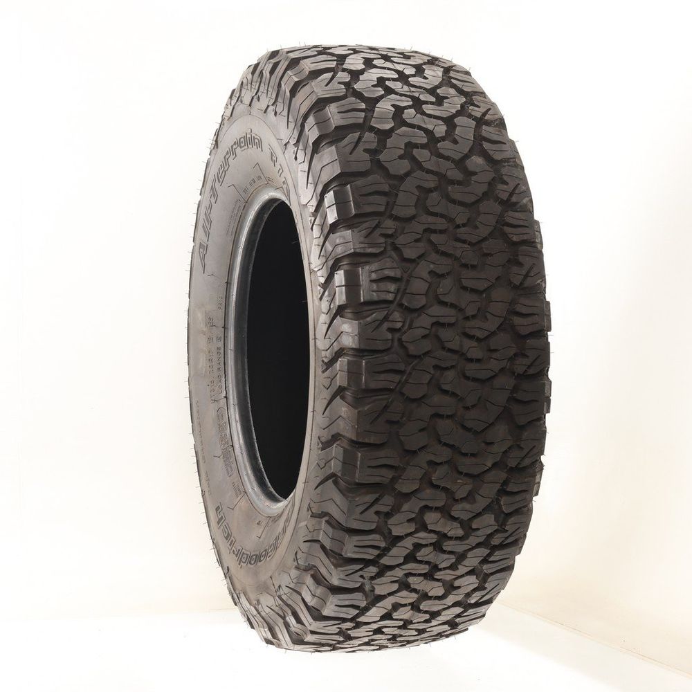 Set of (2) New LT 315/70R17 BFGoodrich All-Terrain T/A KO2 121/118S E - 15/32 - Image 1