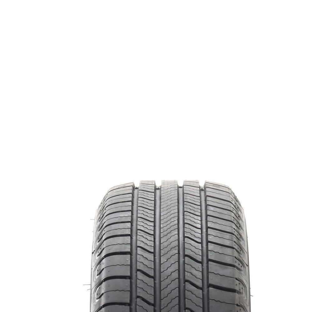 Set of (2) New 205/60R16 Michelin Defender 2 92H - Image 2