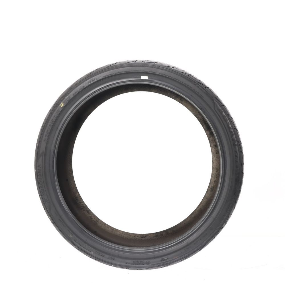 New 225/35R19 Yokohama Advan Fleva V701 88W - Image 3