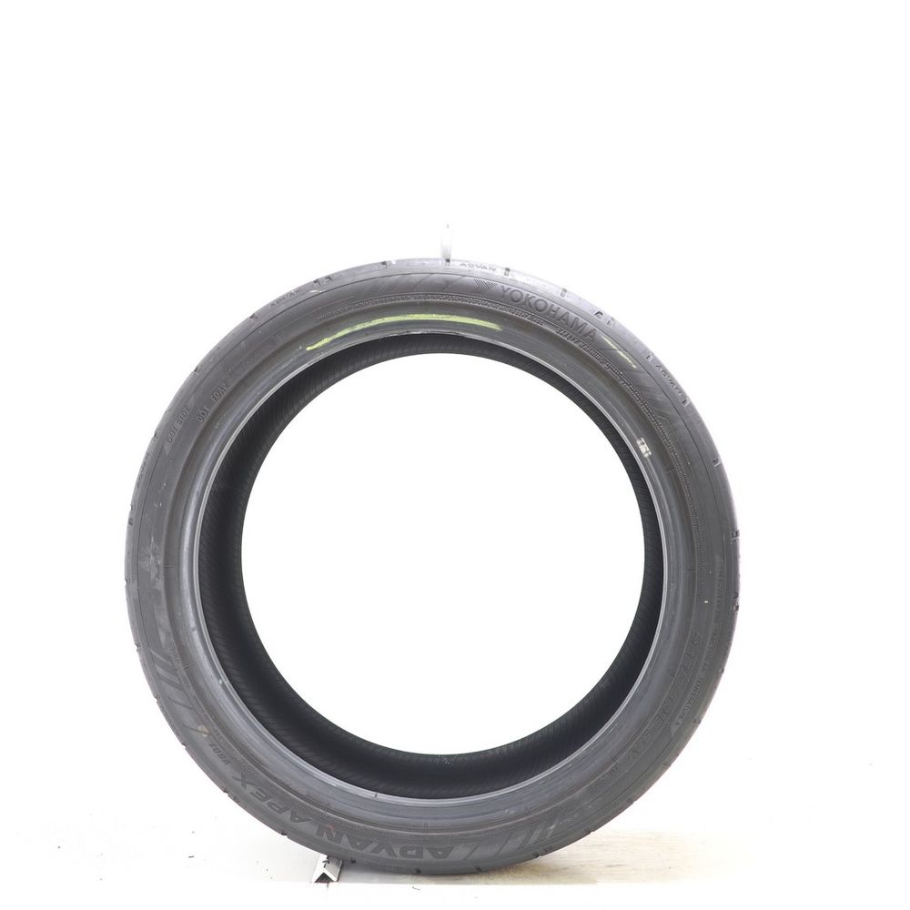 Set of (2) Used 255/35R19 Yokohama Advan Apex V601 96Y - 5.5-7/32 - Image 6