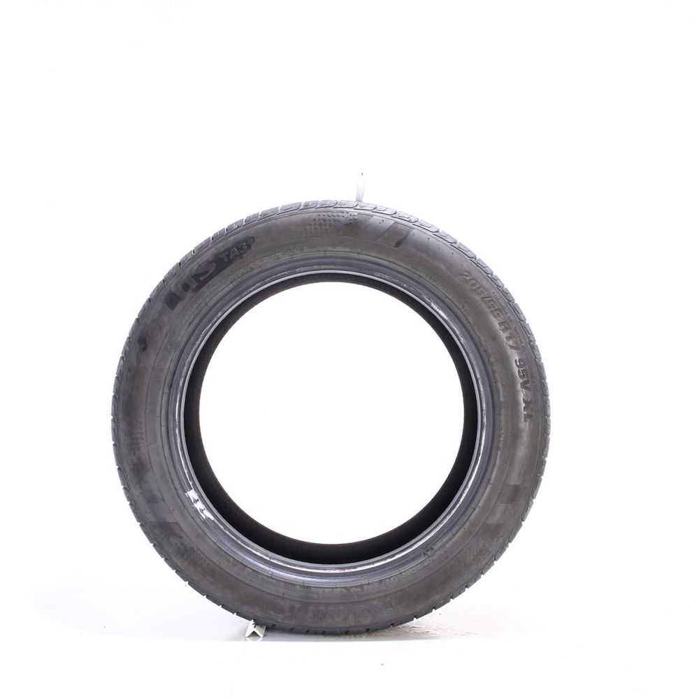 Set of (2) Used 205/55R17 Kumho Solus TA31 95V - 6.5/32 - Image 3