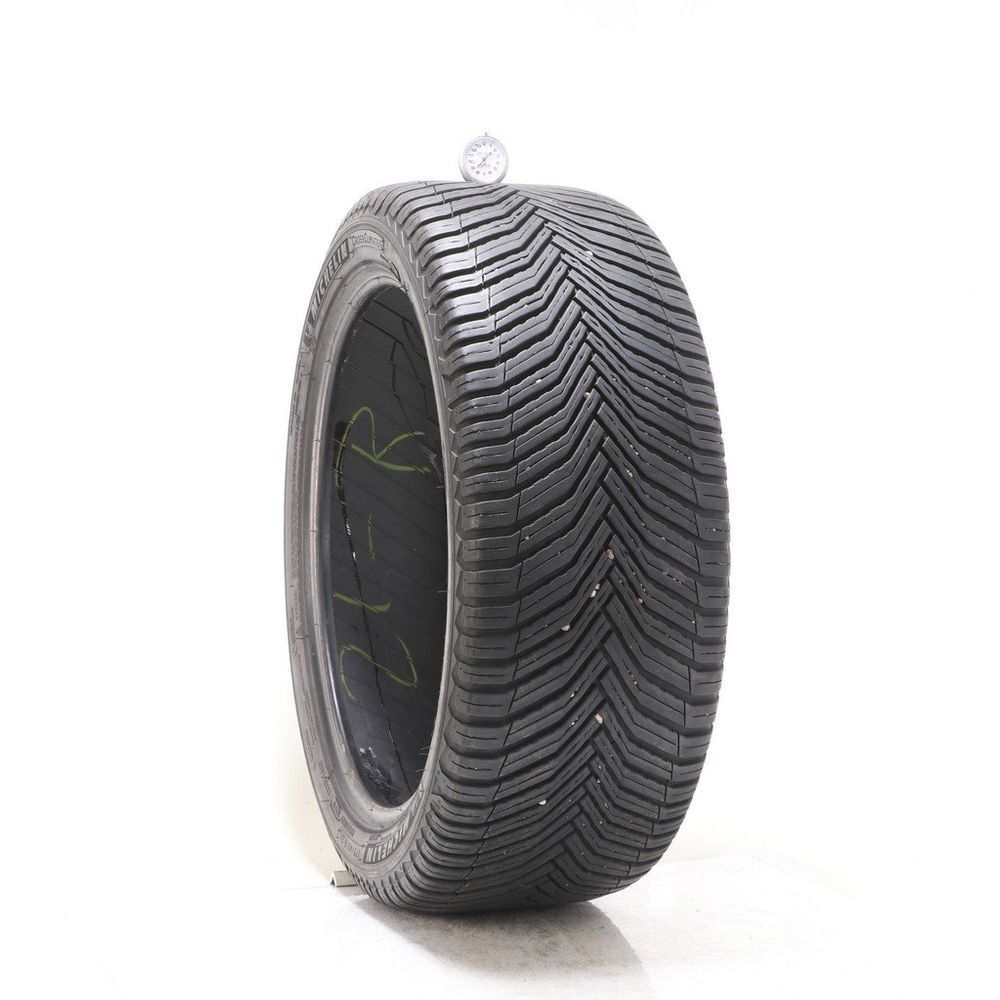 Set of (2) Used 275/40R21 Michelin CrossClimate 2 107V - 8.5-9/32 - Image 1