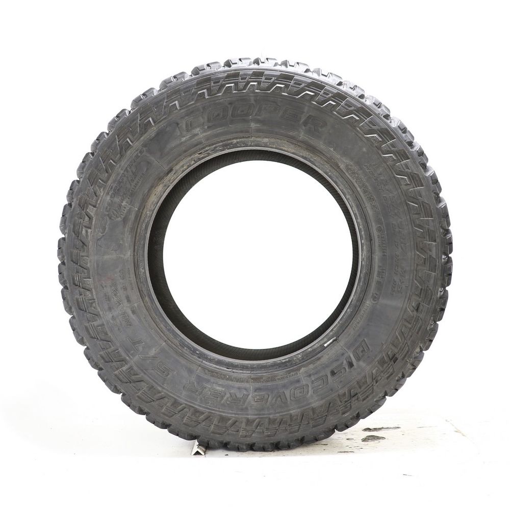 Used LT 275/70R17 Cooper Discoverer S/T Maxx 121/118Q - 11/32 - Image 3