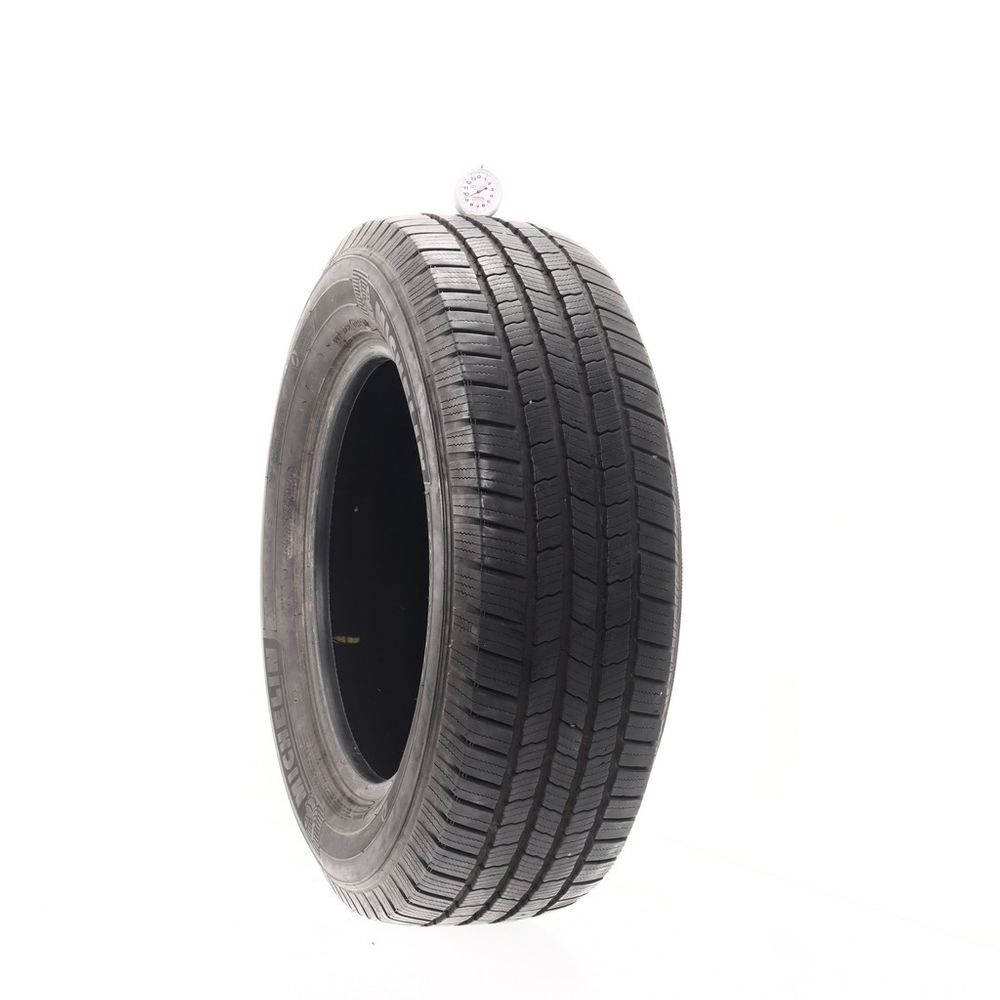 Set of (2) Used 235/65R17 Michelin X LT A/S 104T - 9-9.5/32 - Image 4