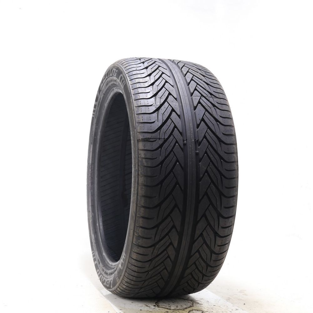 Set of (2) New 305/40R22 Lexani LX-Thirty 114V - 11/32 - Image 1