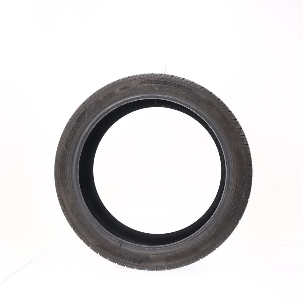 Set of (2) Used 235/40R19 Goodyear Reliant All-season 96V - 6.5-7.5/32 - Image 3