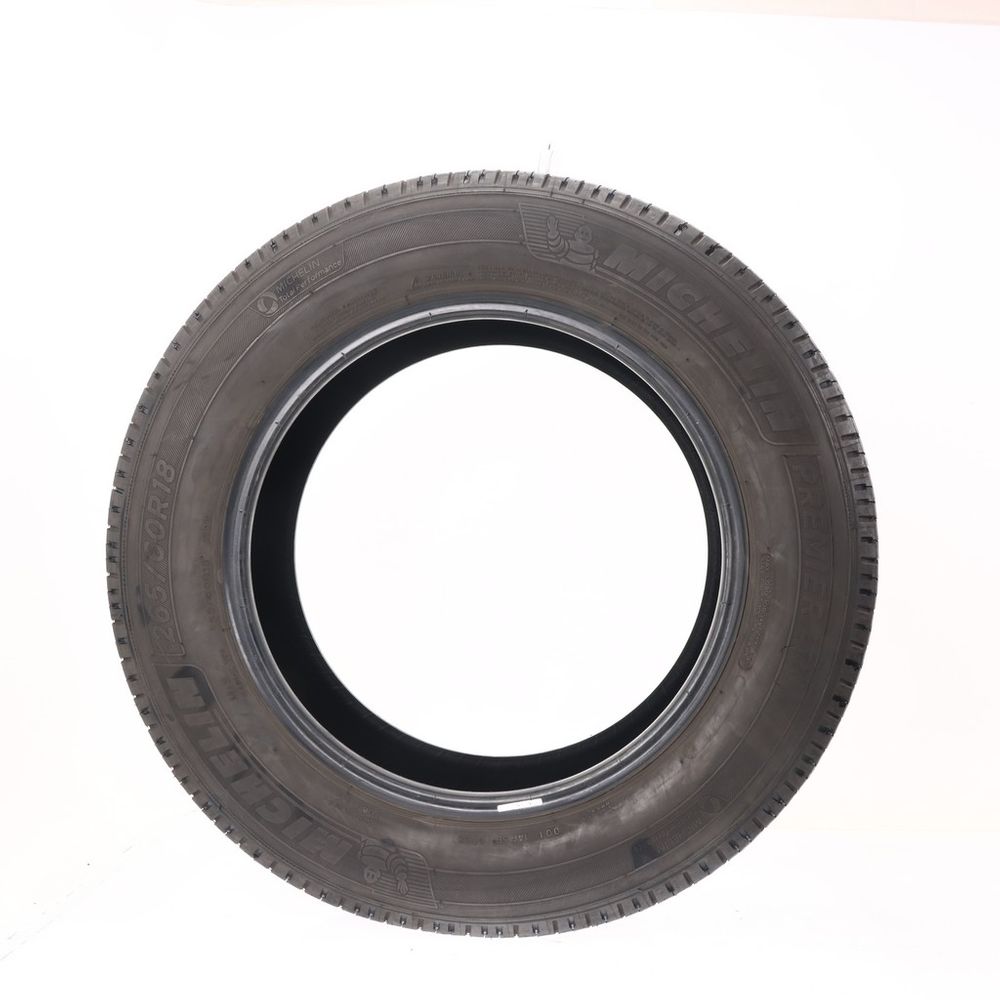 Set of (4) Used 265/60R18 Michelin Premier LTX 110T - 5-6.5/32 - Image 3