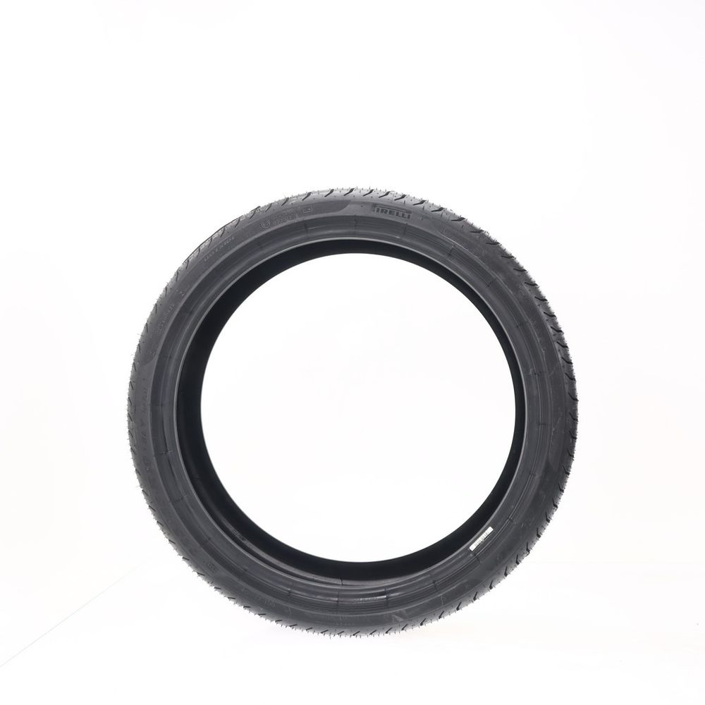 Set of (2) New 225/35R19 Pirelli P Zero Run Flat 88Y - Image 3