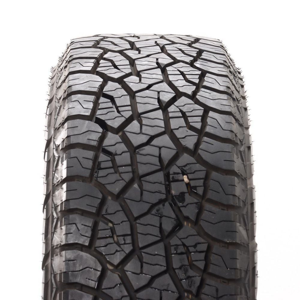 Set of (4) Used LT 285/60R20 Kumho Road Venture AT52 125/122S E - 15-16/32 - Image 2