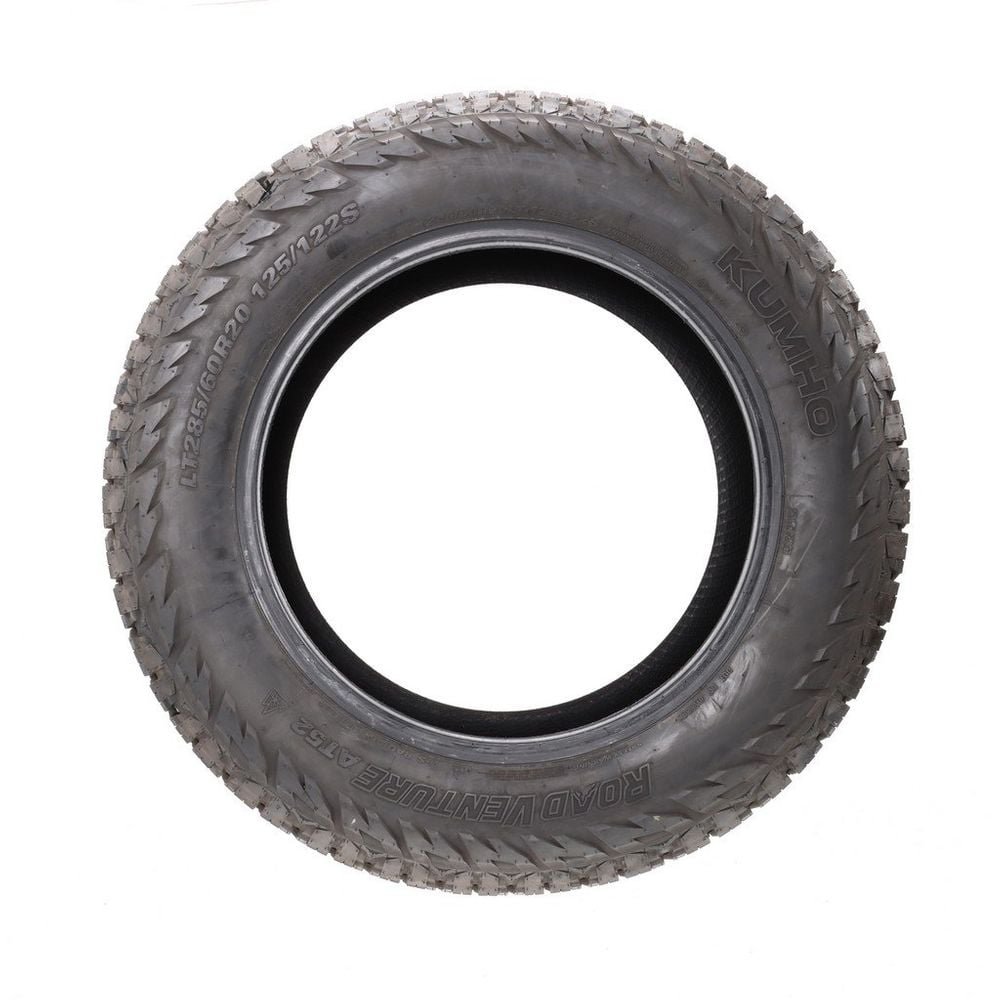 Set of (4) Used LT 285/60R20 Kumho Road Venture AT52 125/122S E - 15-16/32 - Image 3