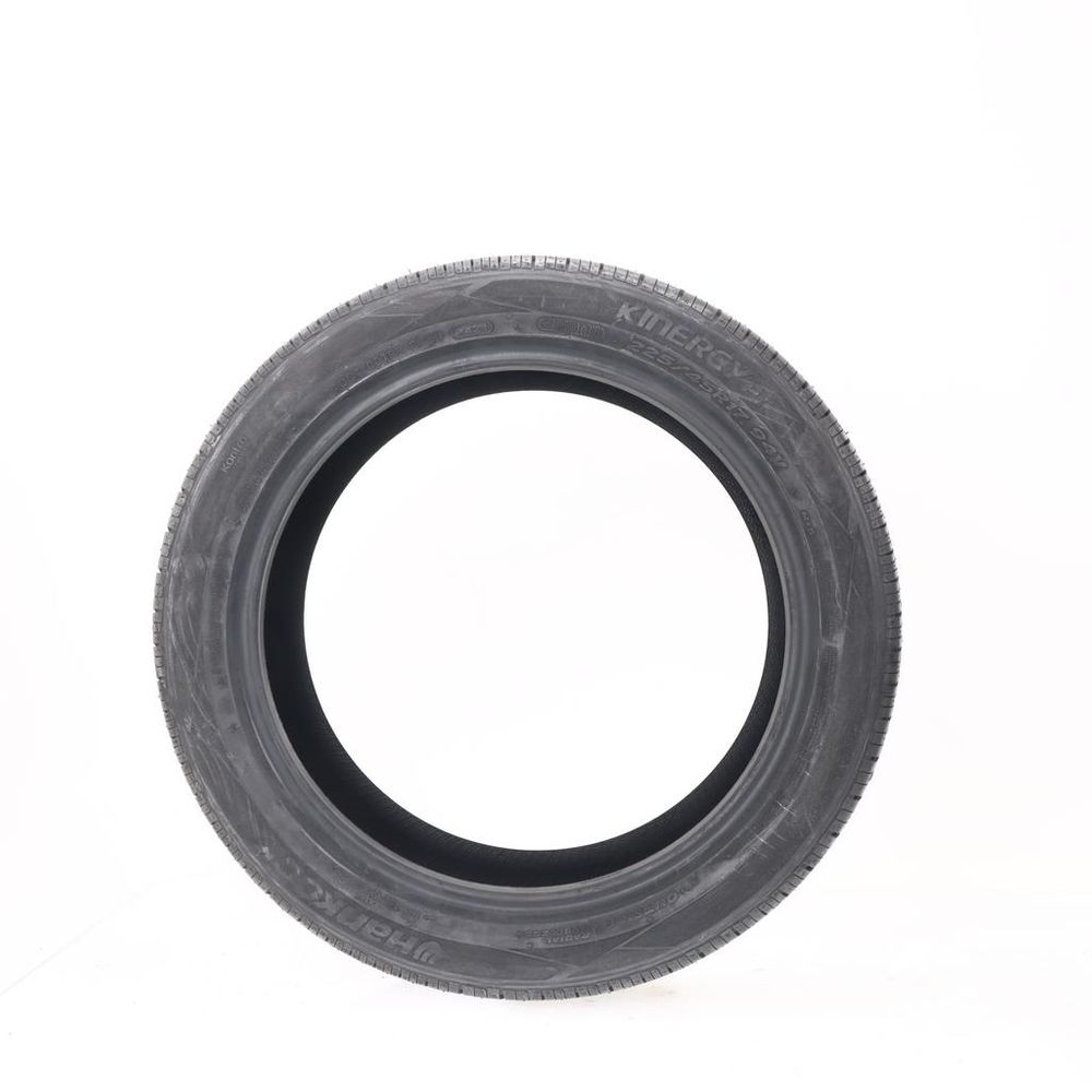New 225/45R17 Hankook Kinergy PT 94V - Image 3