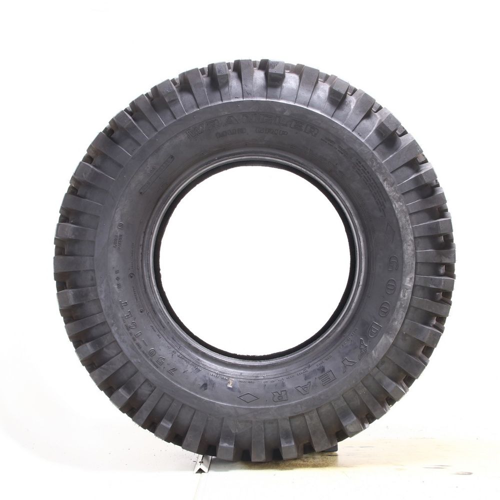 Used LT 7.5-16 Goodyear Wrangler Mud Grip 1N/A D - 27/32 - Image 3