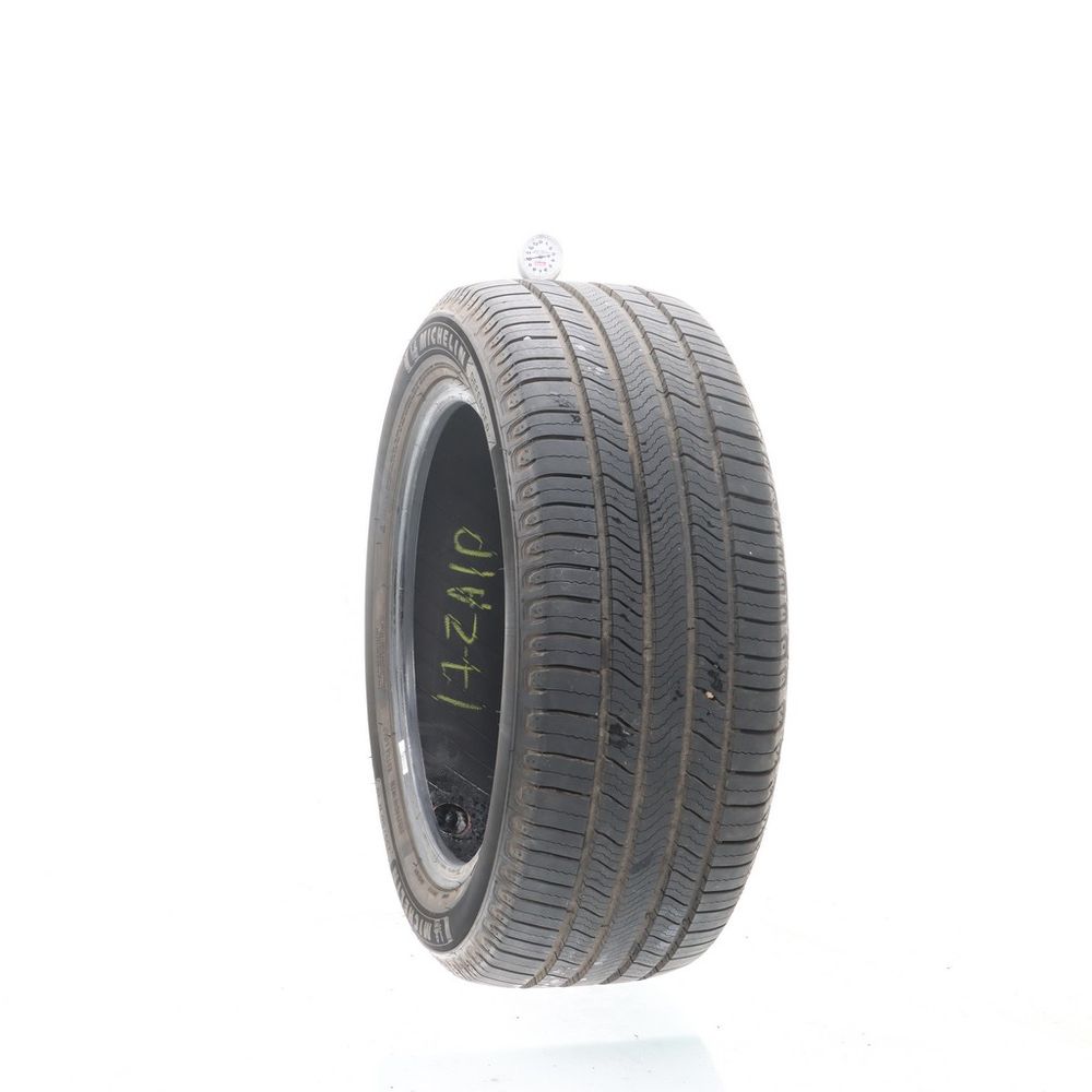 Used 255/50R19 Michelin Defender 2 107H - 10/32 - Image 1