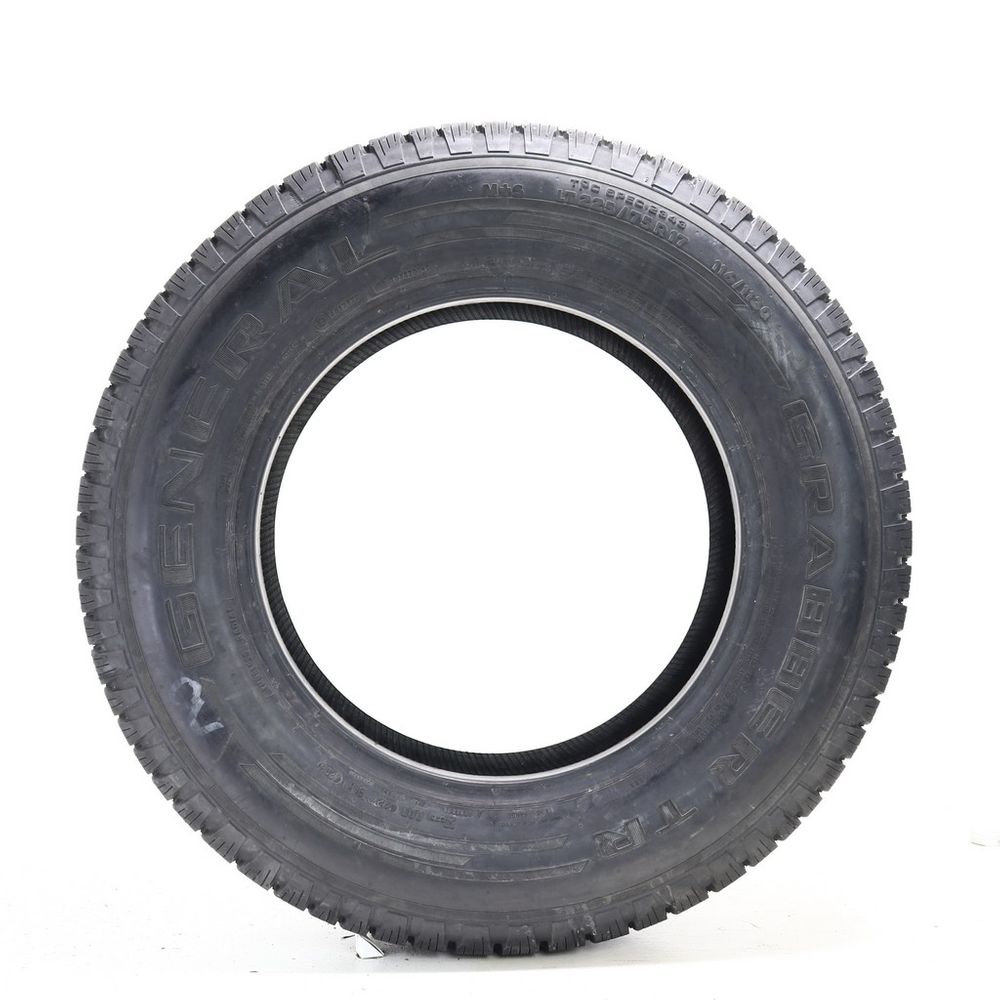 Set of (2) Used LT 225/75R17 General Grabber TR 116/113Q E - 15/32 - Image 3