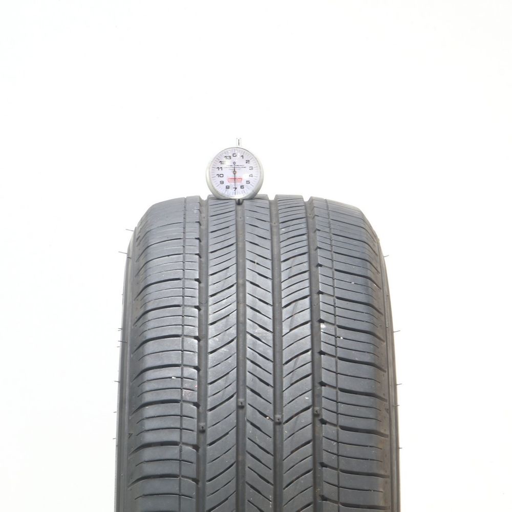 Set of (4) Used 235/65R17 Kumho Crugen HP71 104H - 7-8/32 - Image 2